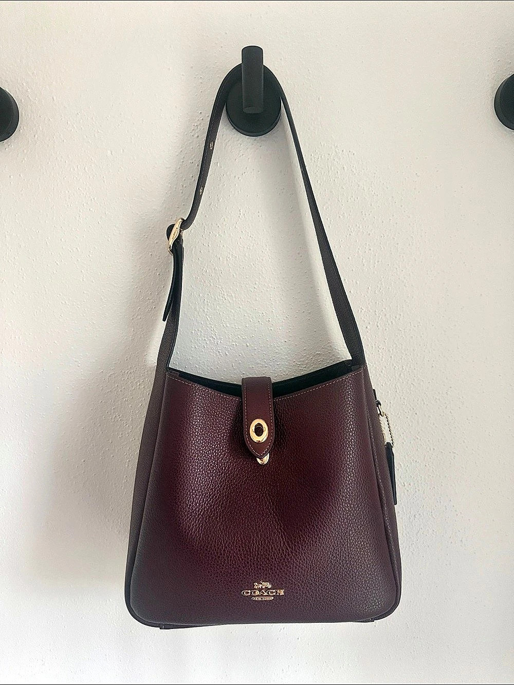 Coach Hadley Hobo Burgundy Shoulder Bag